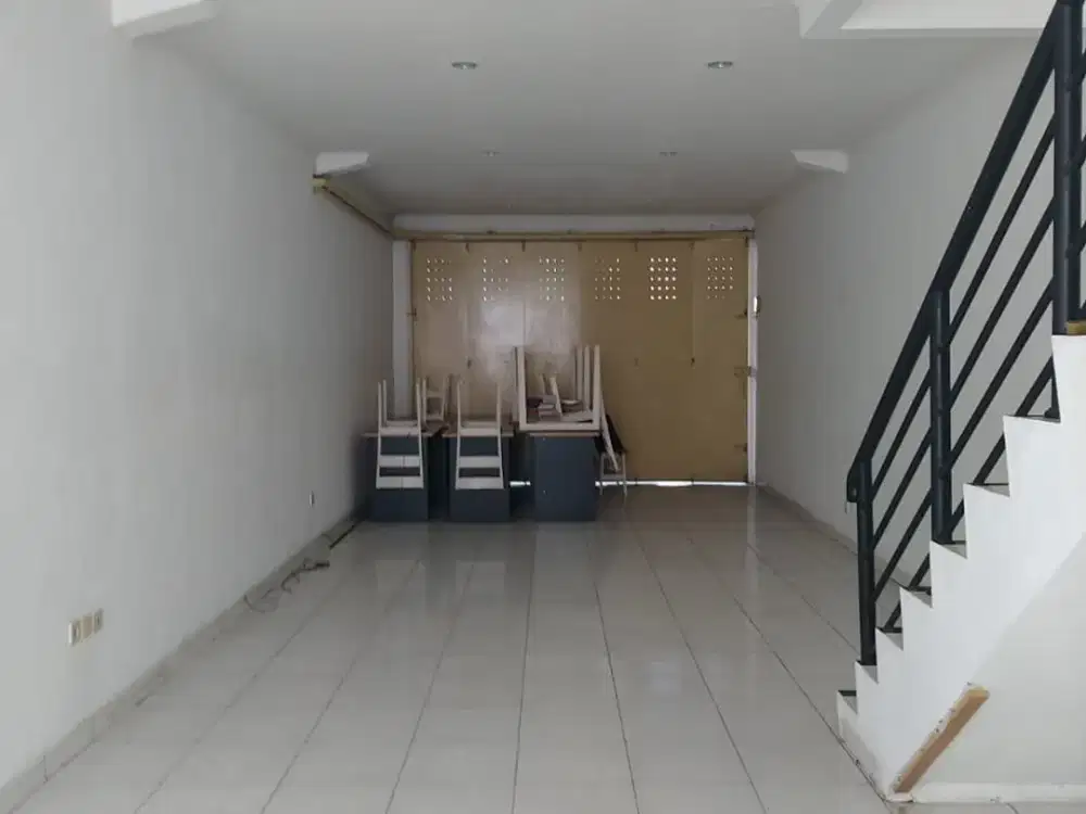 Ruko Siap Pakai Strategis di Sayap Pelajar Pejuang Buah Batu Bandung