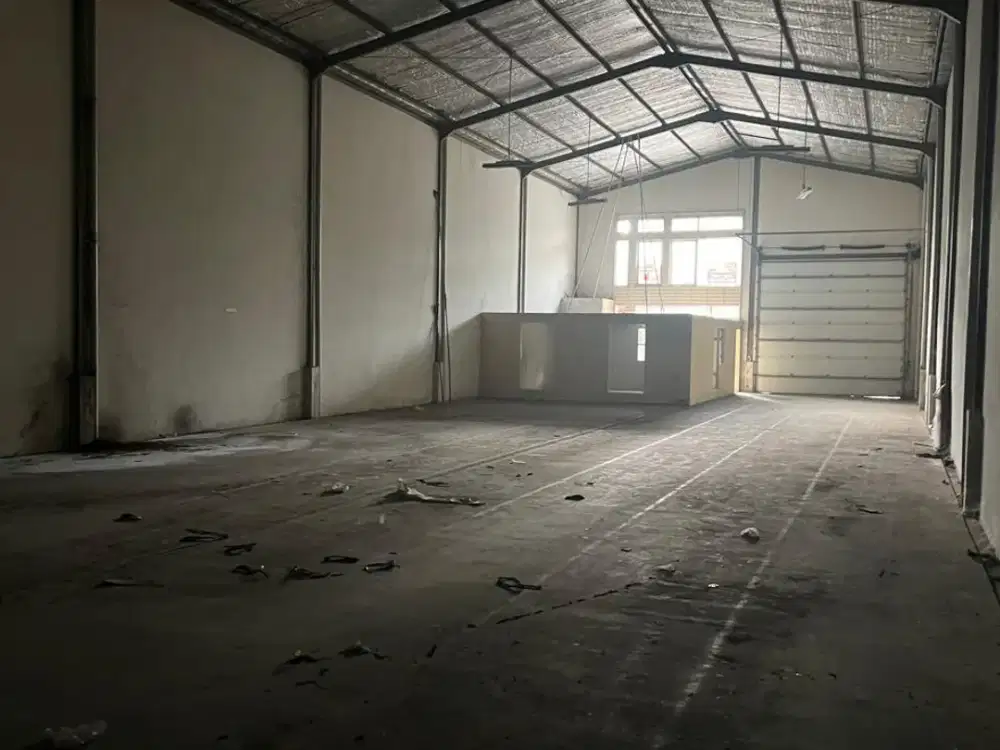 Disewakan Murah Gudang Siap Pakai di Kawasan Pergudangan Bizpark Kopo Bandung