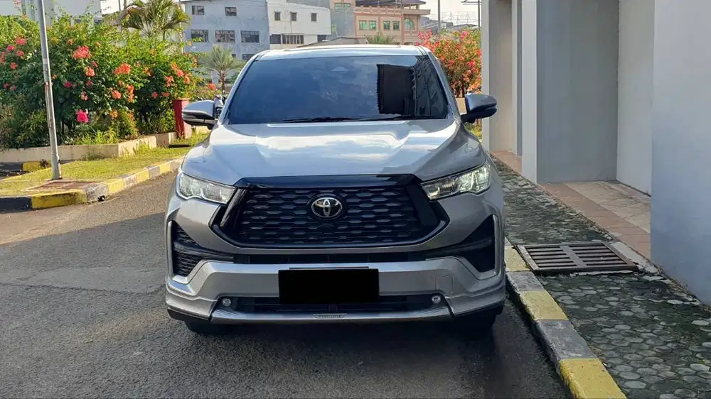 Toyota Innova Zenix Q Hybrid 2.0 Modelista Panoramic 2023 Like New