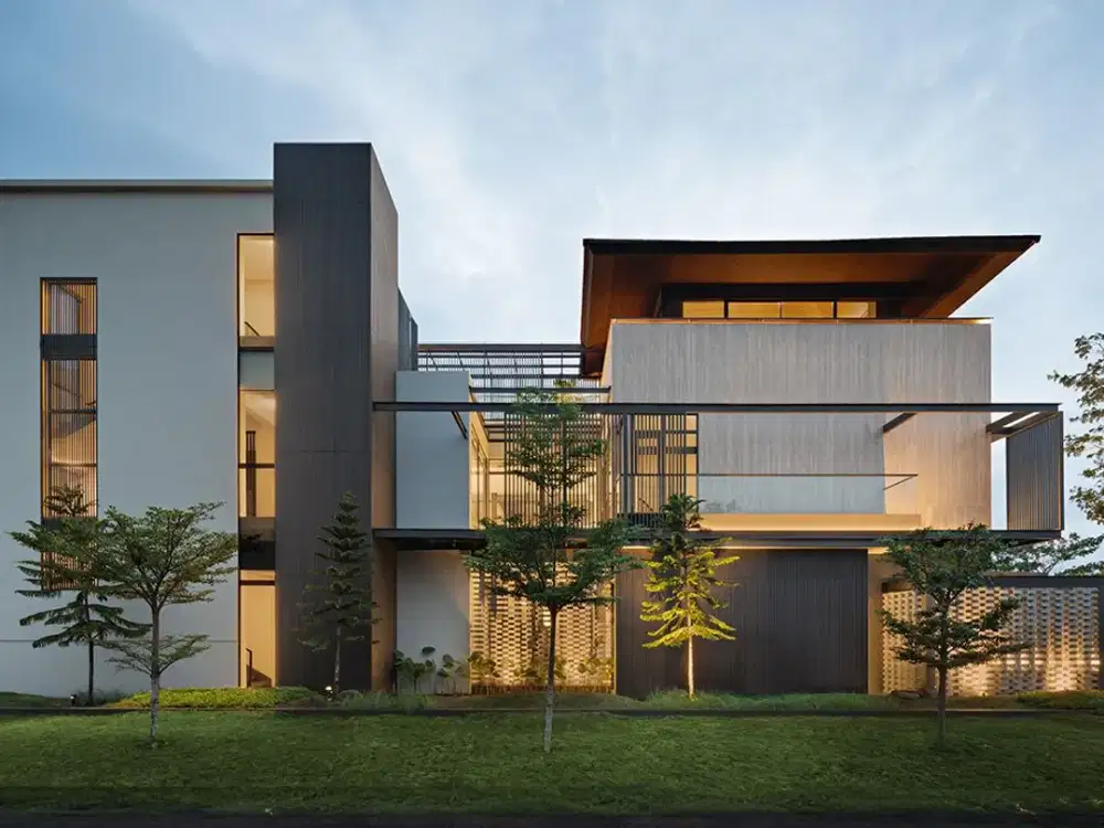 Rumah Mewah 3 Lantai Cluster Xandari Summarecon Bandung – Depan Mall Summarecon