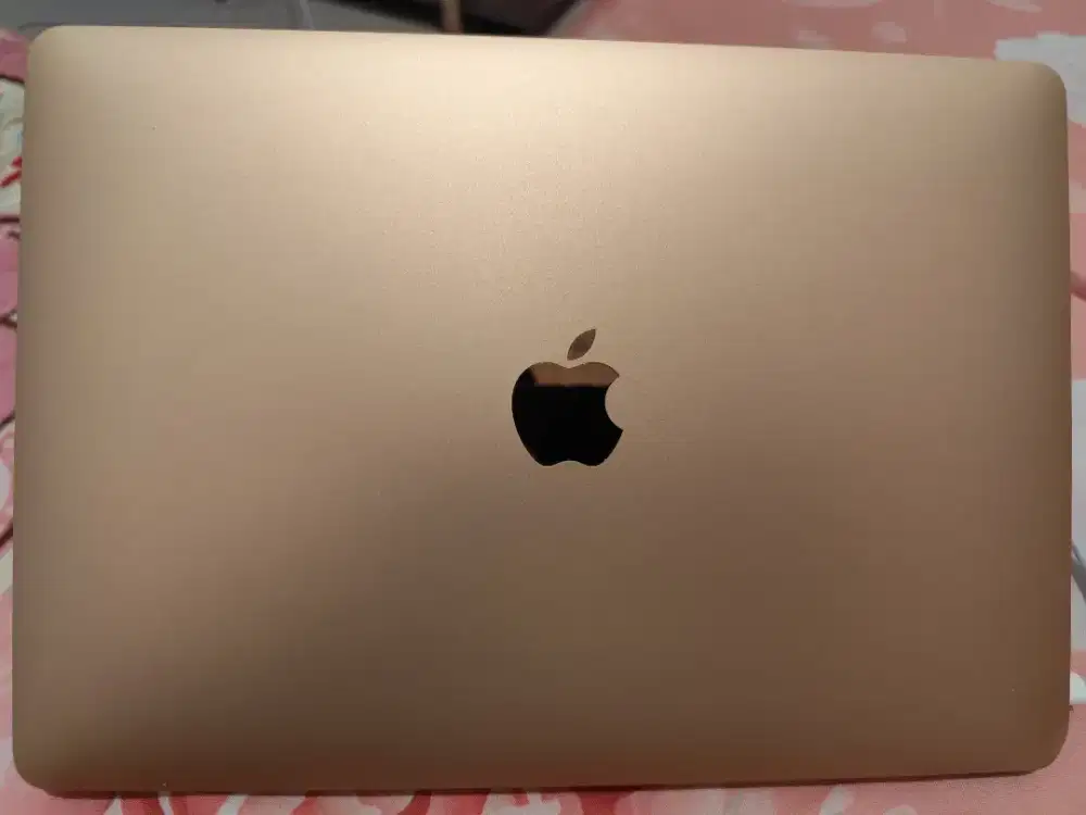 MacBook Air 2019 Gold 13” – i5 / 8GB / 256GB – Mulus & Siap Pakai