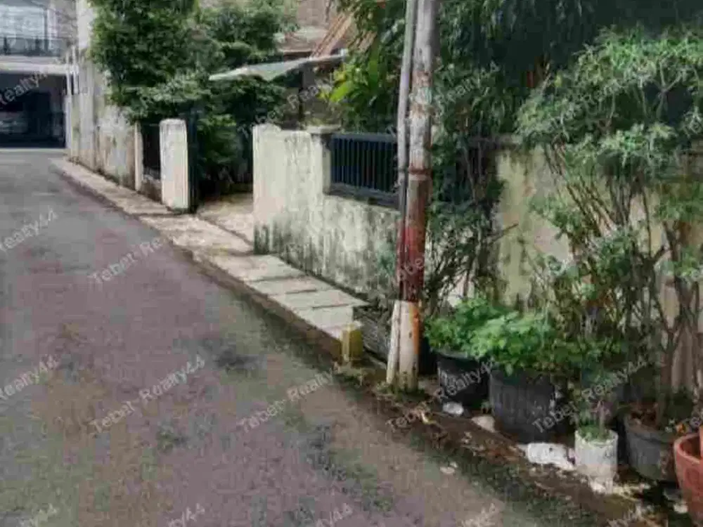 Rumah hitung tanah, dekat jalan 2 mobil, bisa bangun 2 unit rumah new minimalis modern 3 lantai