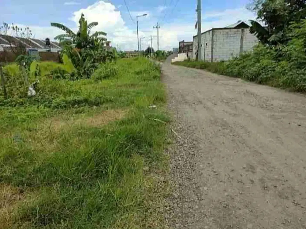 Dijual murah Kapling tepi jalan akses mobil simpangan