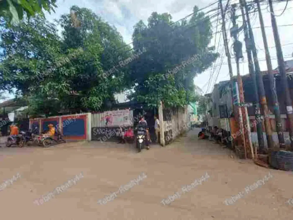 Dijual murah, Lahan untuk bangun kost2an , dekat gedung perkantoran, Jalan 2 mobil lega