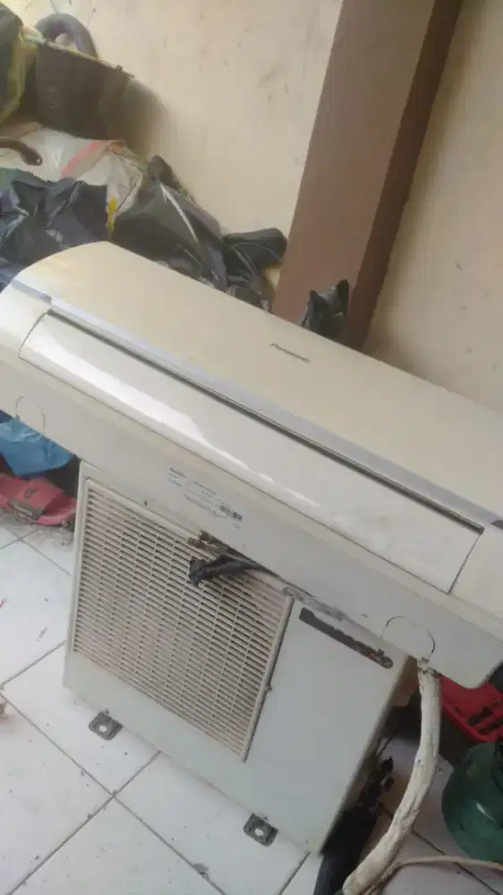 Tampung AC rusak. Kami siyap jemput kelokasi