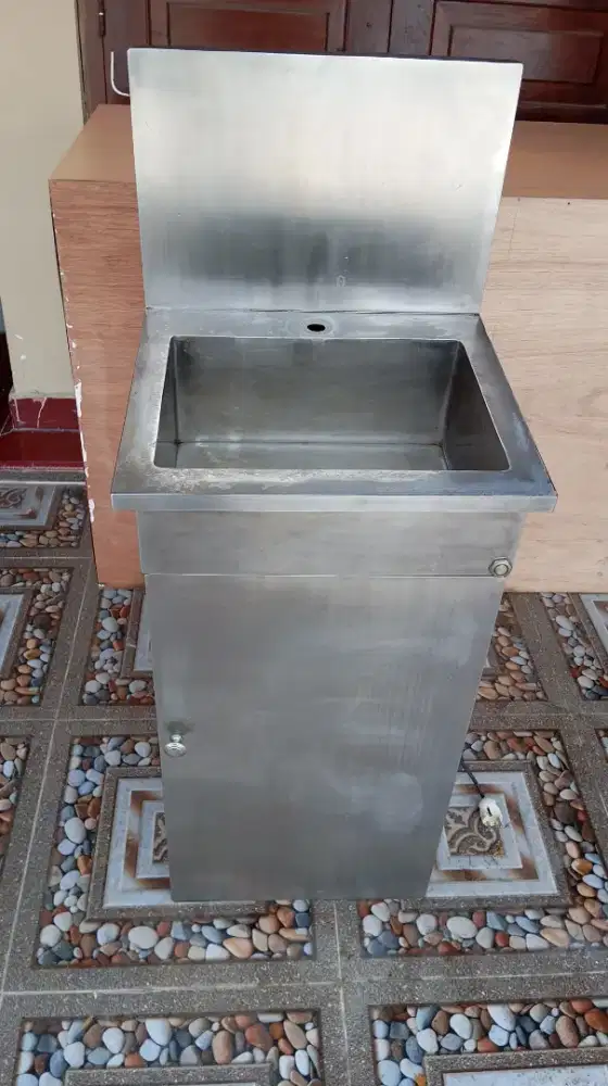 Westafel cuci tangan portable stainless