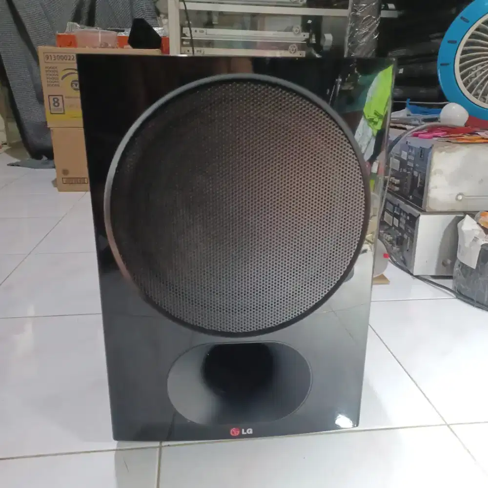 SPEAKER SUBWOOFER PASIF EX HOME THEATER LG