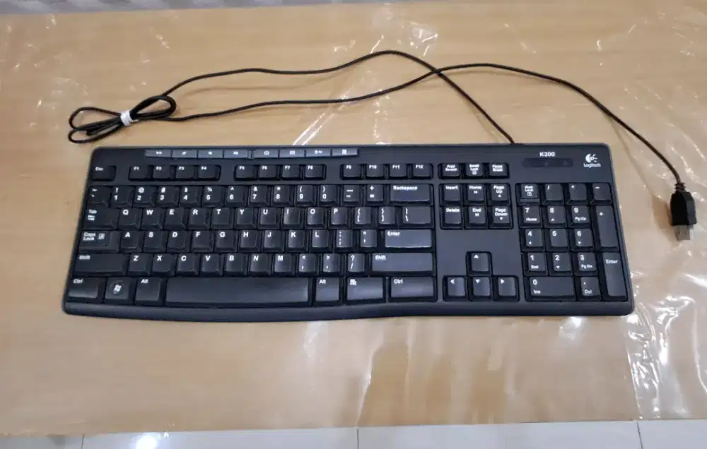 Keyboard asli Logitech