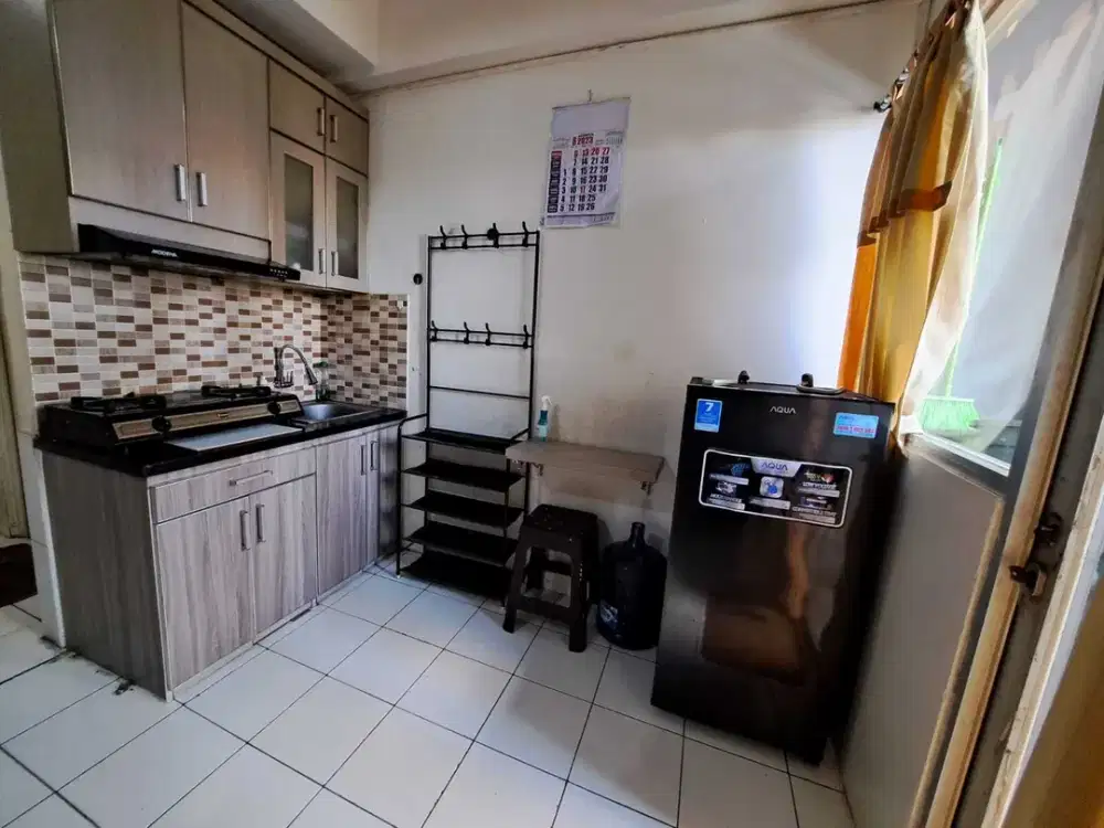 Turun harga dijual cepat Menteng Square 2 BR furnished lantai terendah