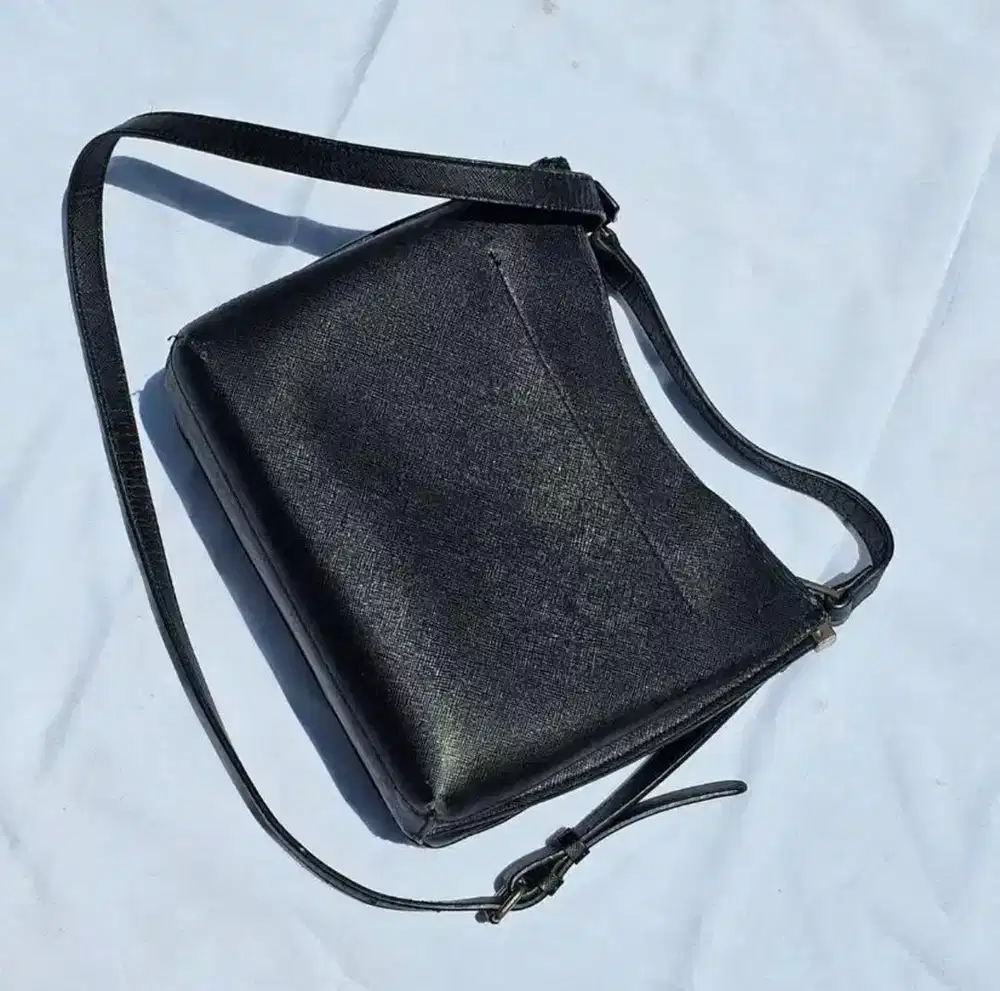 Tas Preloved cocok untuk kantoran