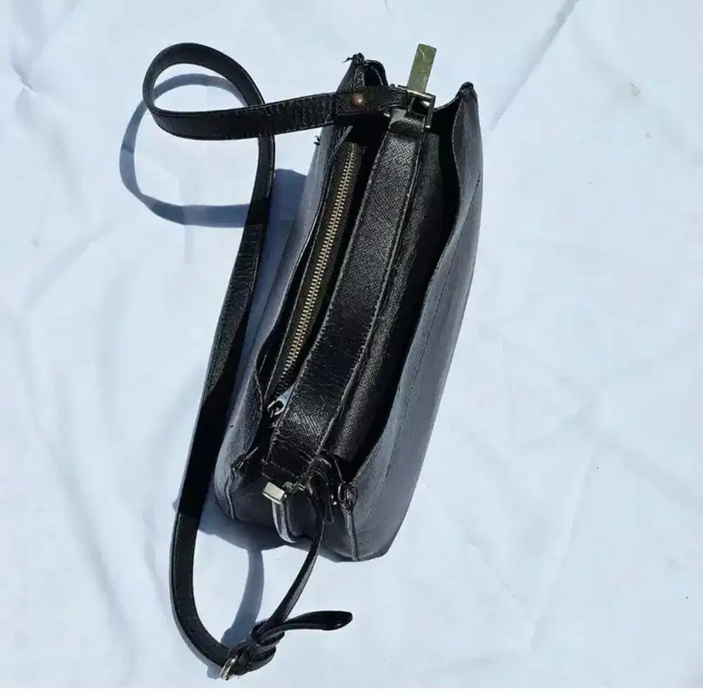 Tas Preloved cocok untuk kantoran