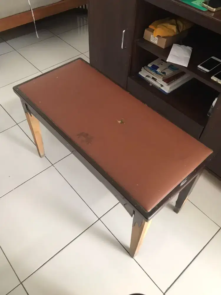 Kursi  piano antik bekas