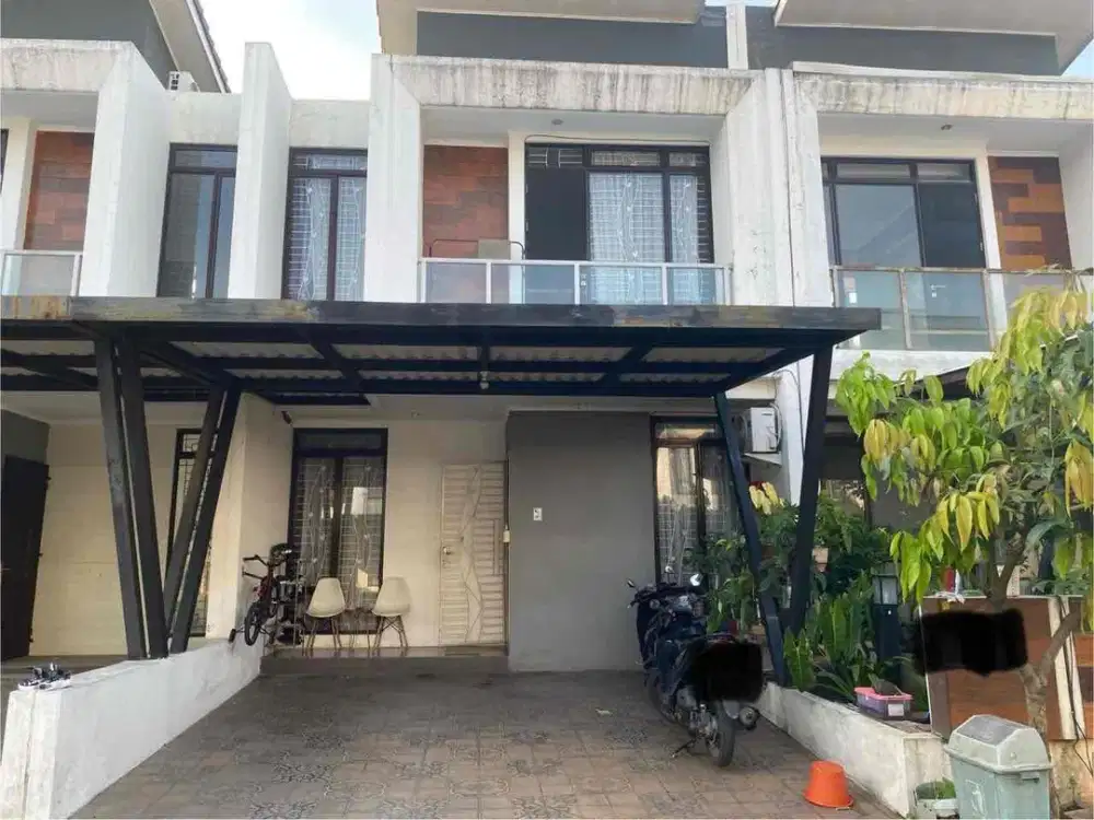 Dijual cepat rumah di Metland transyogi