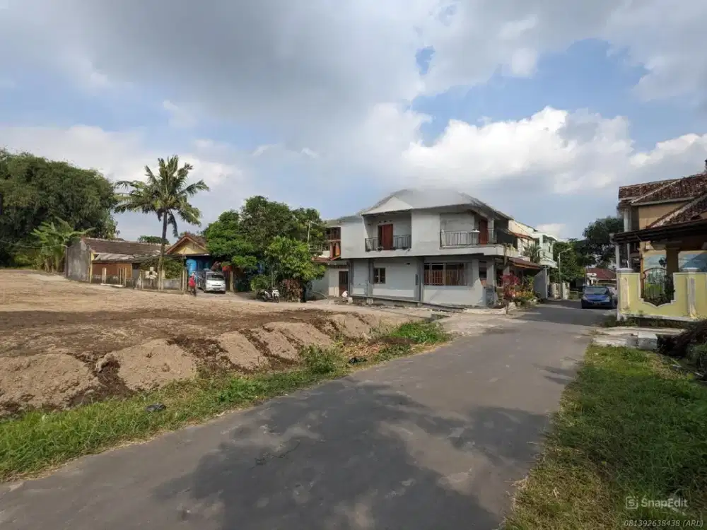Tanah Sleman Jogja Sardonoharjo Ngaglik Jl. Palagan Jl. Kaliurang 10