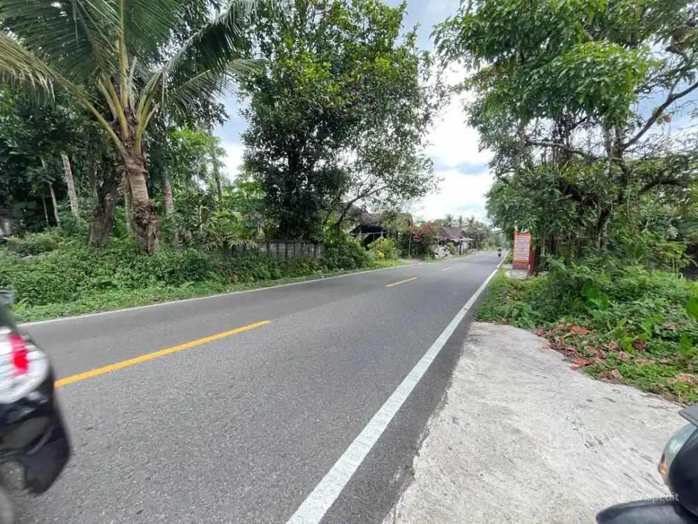 Dekat Pasar Tempel, Tanah Jogja Tepi Jalan Akses Truk Papasan, SHMP