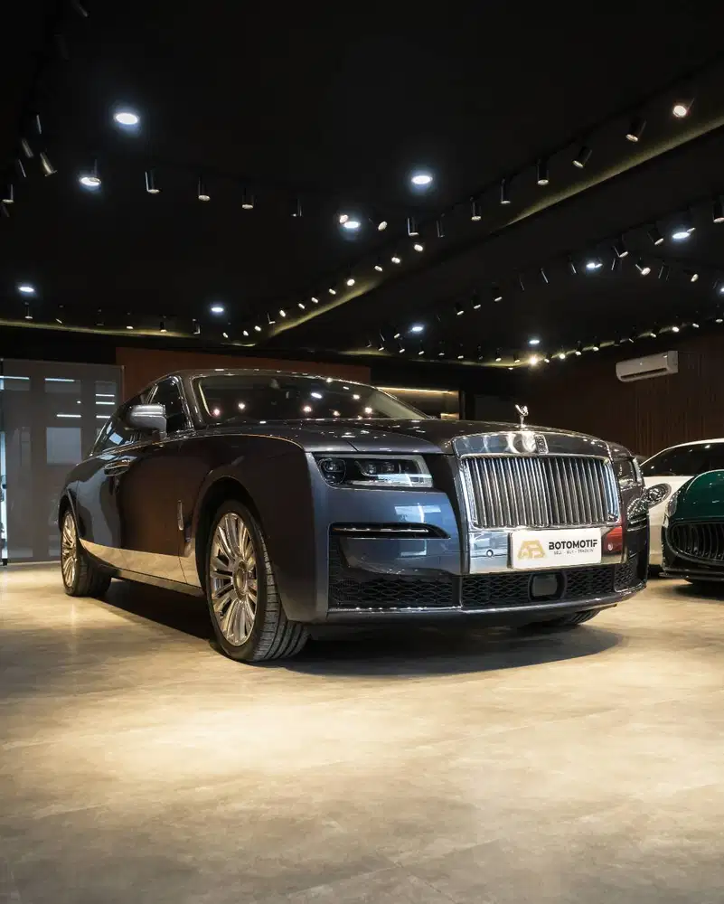 Rolls-Royce Ghost Extended ATPM 2022 Two-Tone