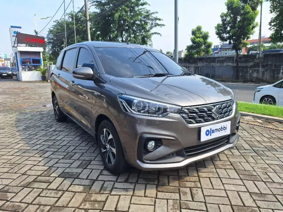 DP 5% Suzuki Ertiga 1.5 Hybrid SS Bensin-AT 2022 KIH