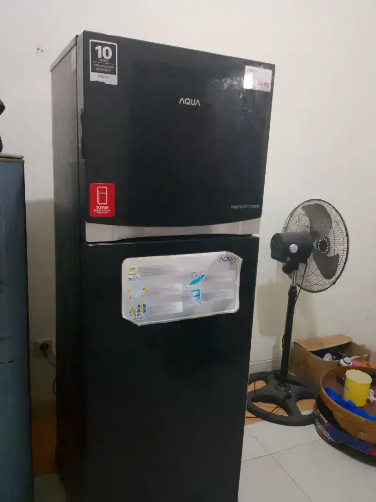 Kulkas 2 pintu inverter segel