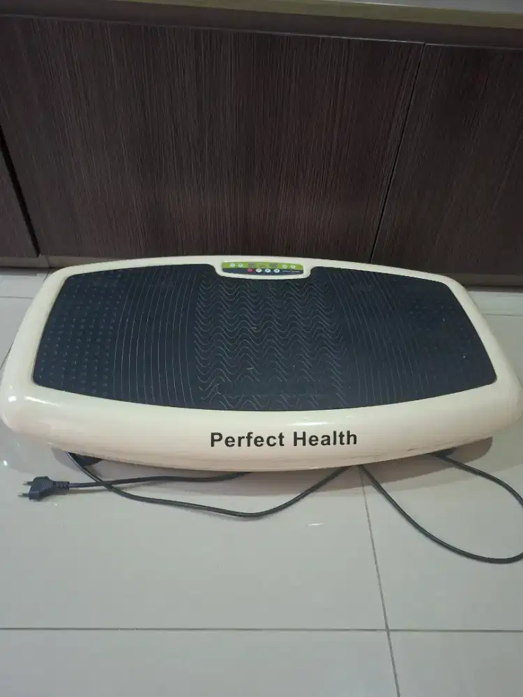 Alat Olahraga Getar Perfect Health untuk membakar kalori