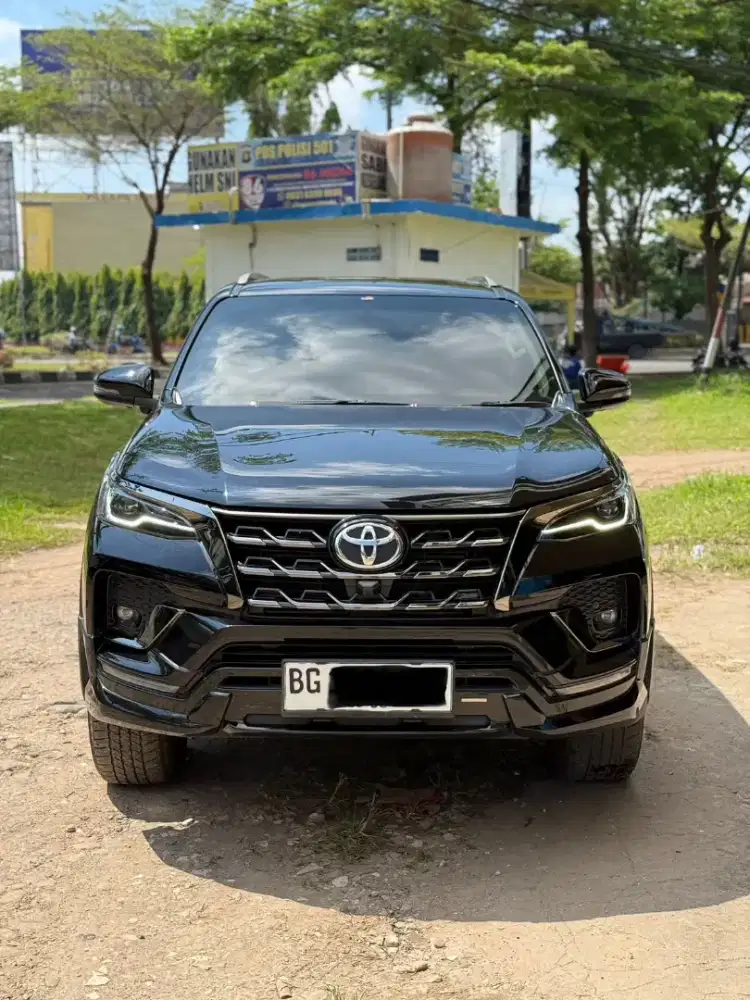 Fortuner VRZ 2.8 GR Sport 2022 a/t 4x2