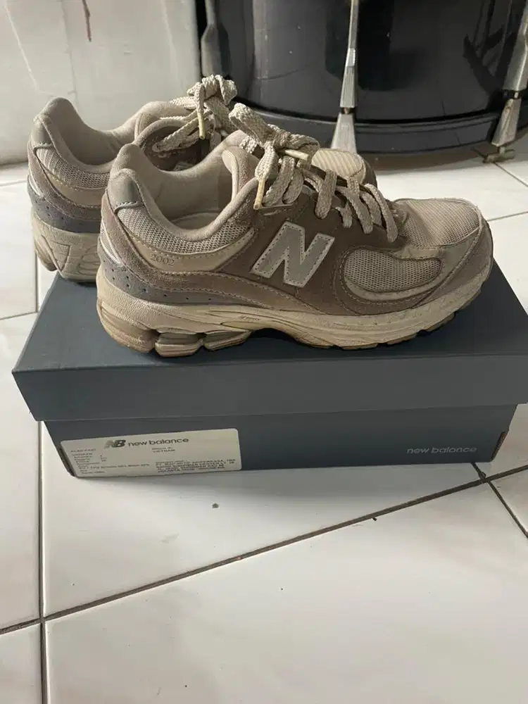 New Balance 2002R Kids – Beige/Brown