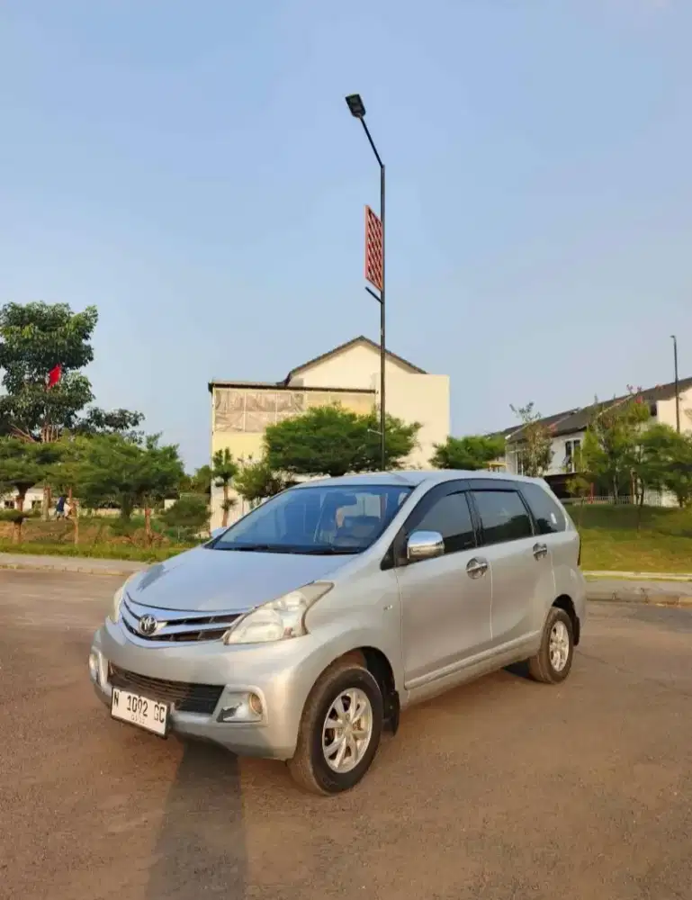 AVANZA G MANUAL 2014