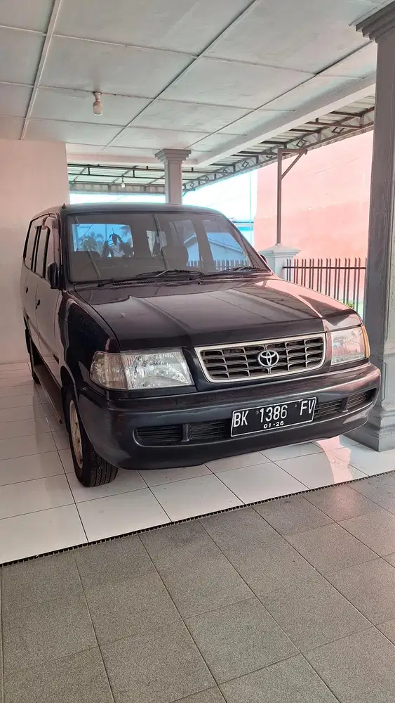 Toyota Kijang 2000 Bensin