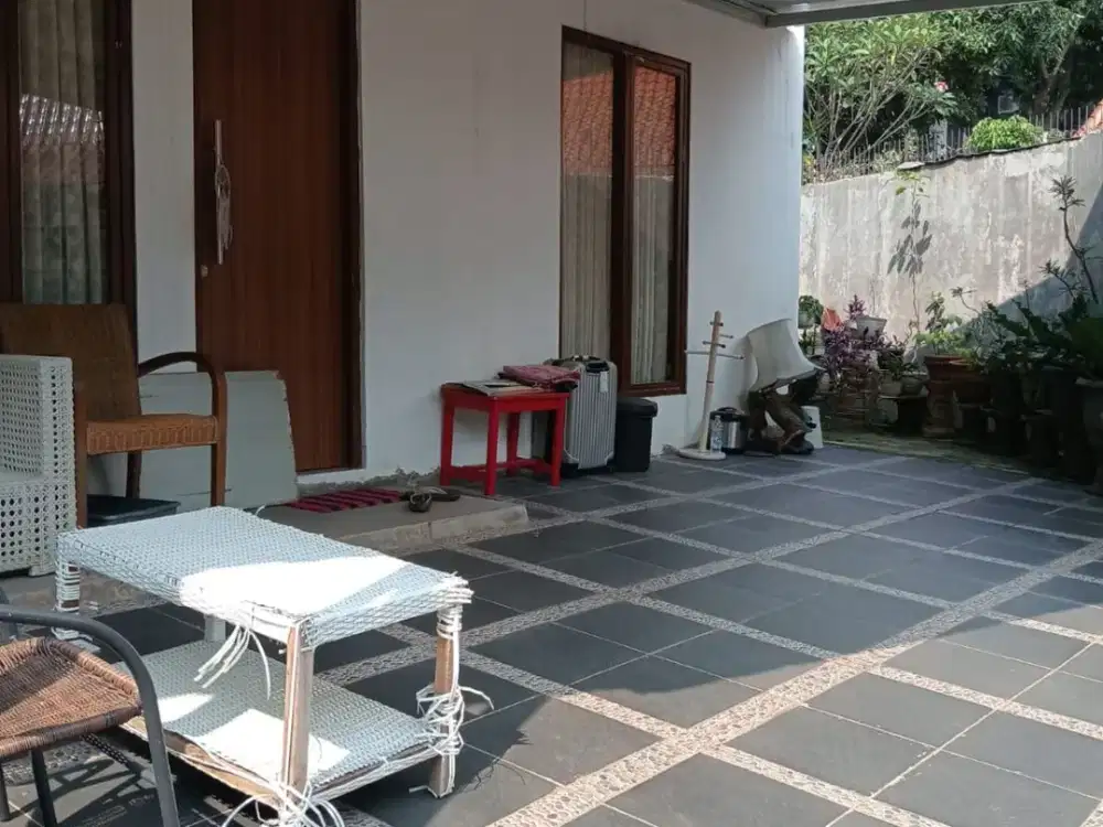 Dijual Rumah 2 Lantai dalam cluster di Bintaro sektor 9 Tangerang Selatan