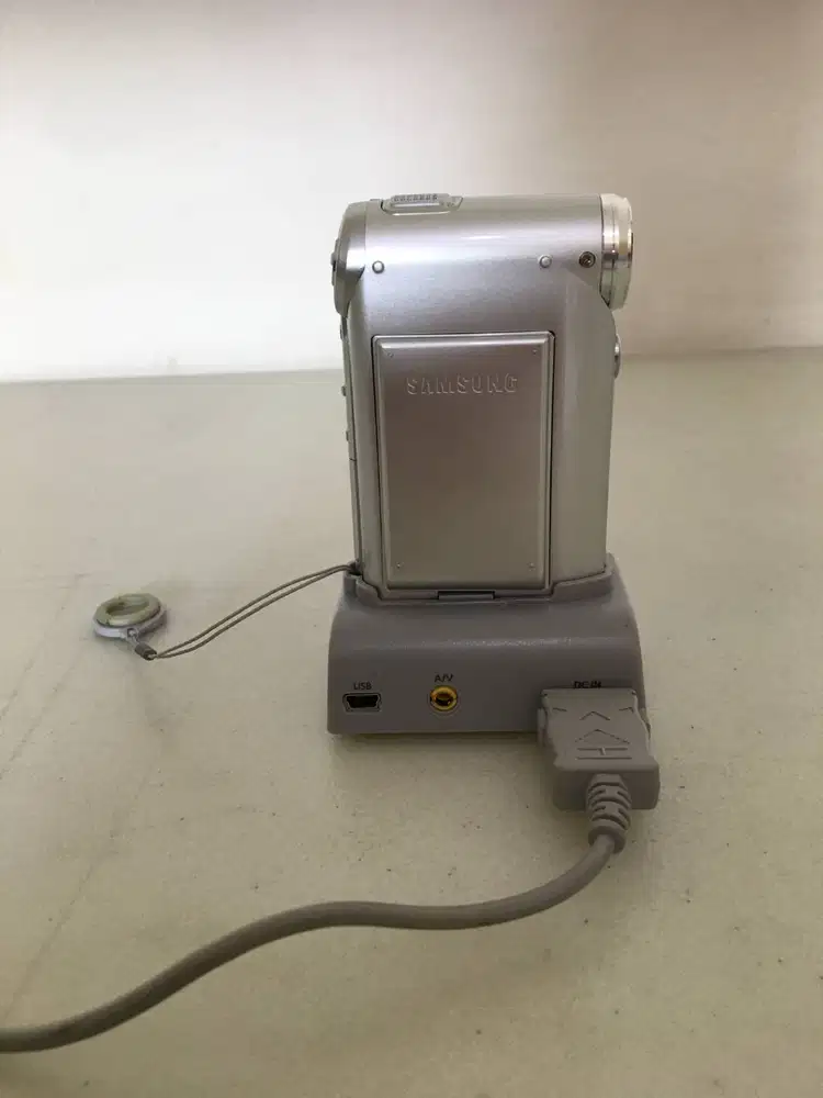 Samsung Digital Camcorder Model VP-M110