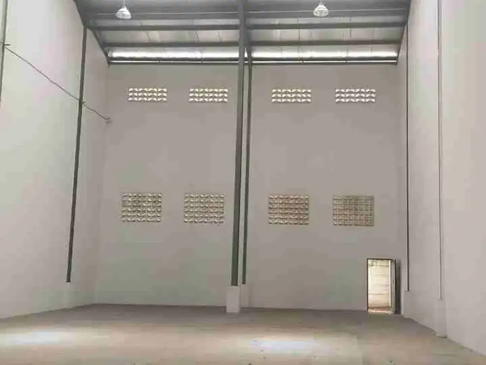 Di Sewakan Gudang Siap Pakai di Daan Mogot Jakarta Barat