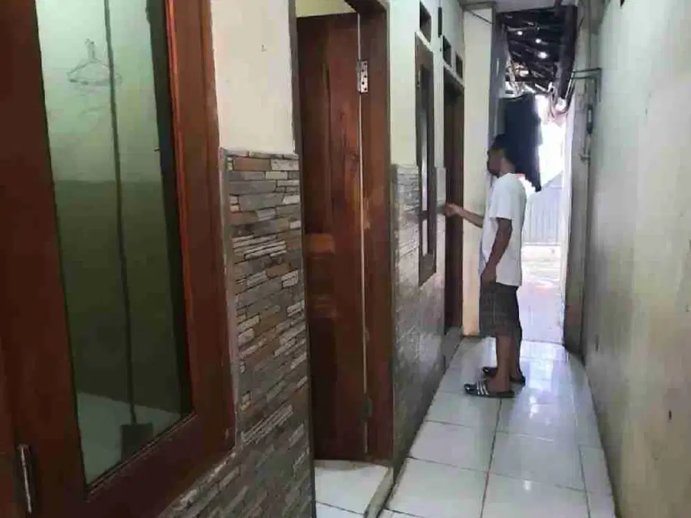 Kost2an 2 pintu di Warung Buncit Ps.minggu dekat RS JMC hnya 170jt