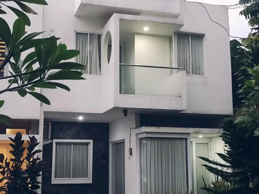 Dijual rumah cantik,siap huni 3lantai di townhouse ciputat