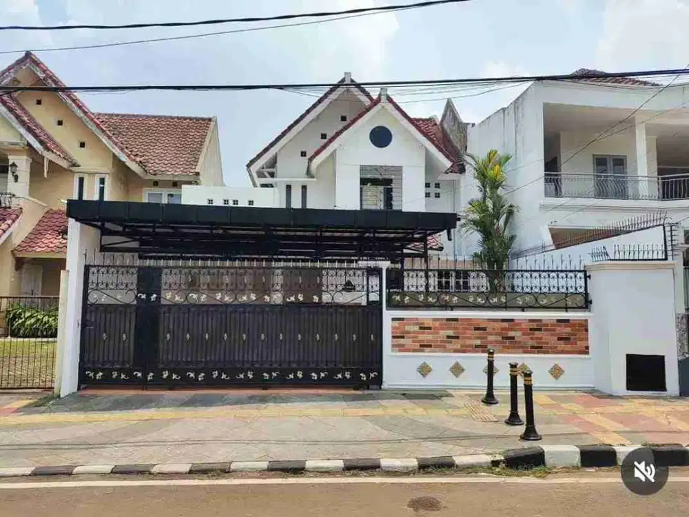 Dijual rumah murah turun harga full furnished 2 LT siap huni di Griya Loka BSD depan jln raya