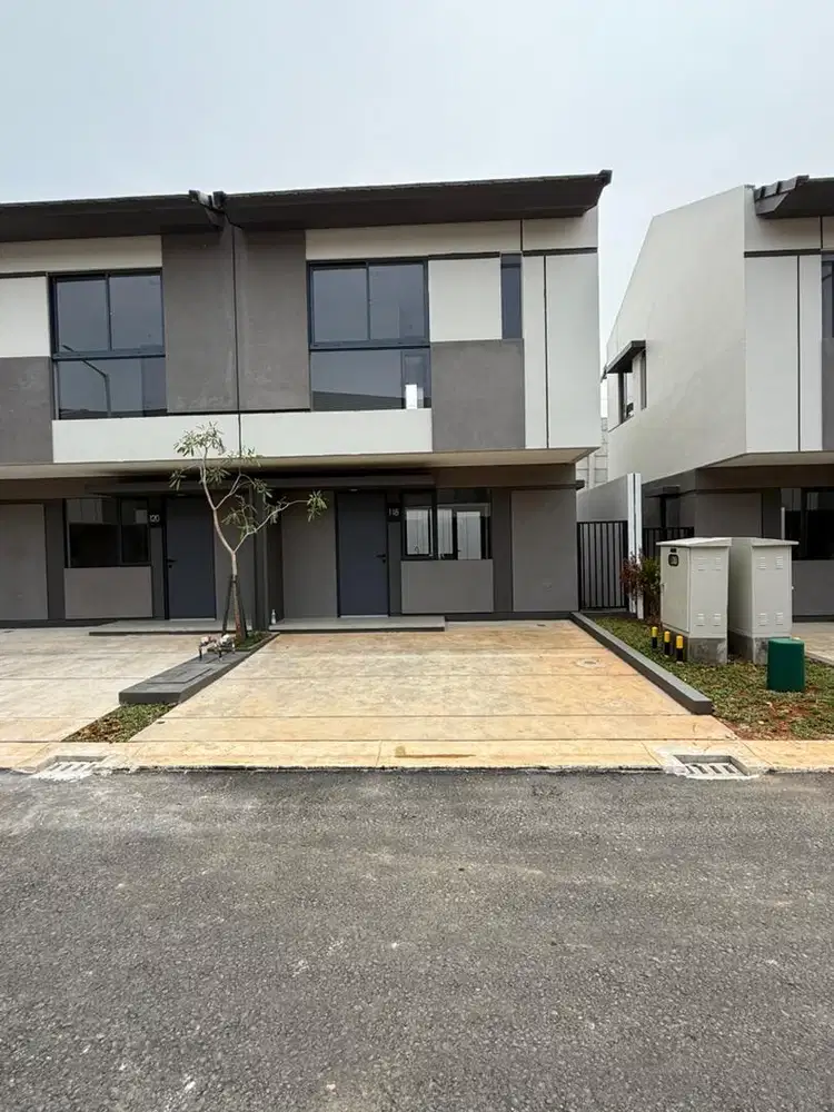 Disewakan rumah dua lantai Hoek park serpong Xyz tangerang serpong bsd