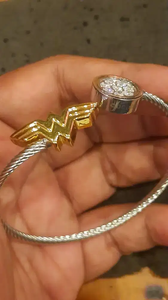 Gelang mci buat kesehatan dan fashion