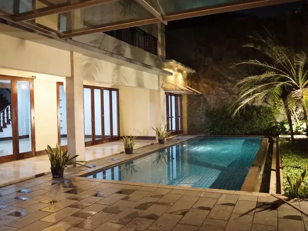 For rent prime area Kebayoran Baru