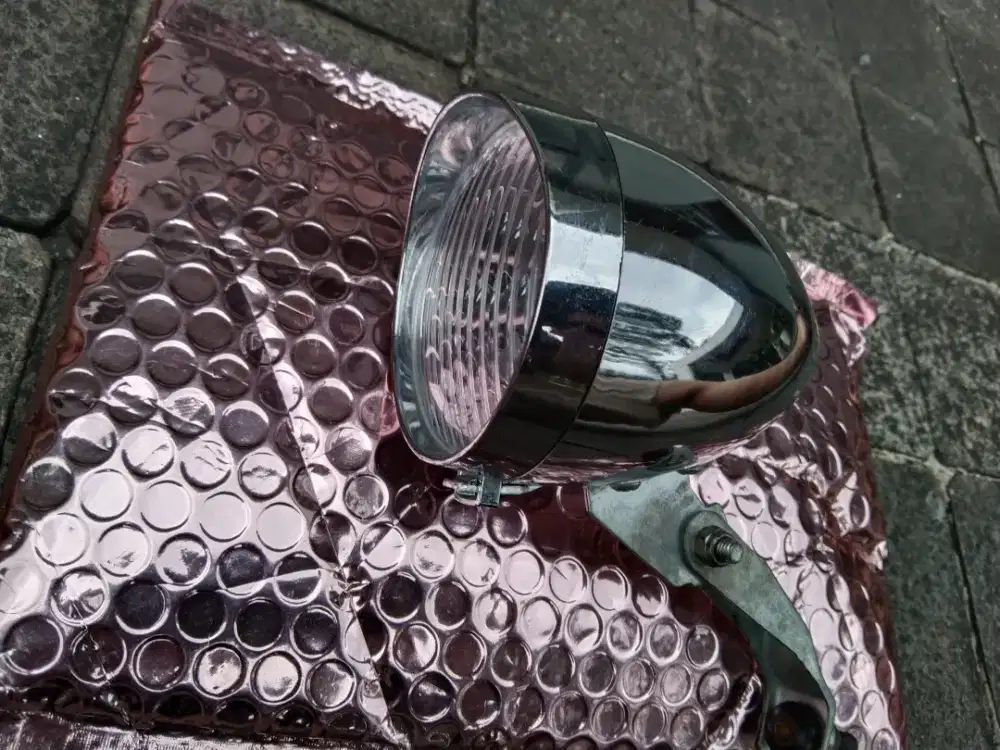 Lampu sepeda LED model vintage