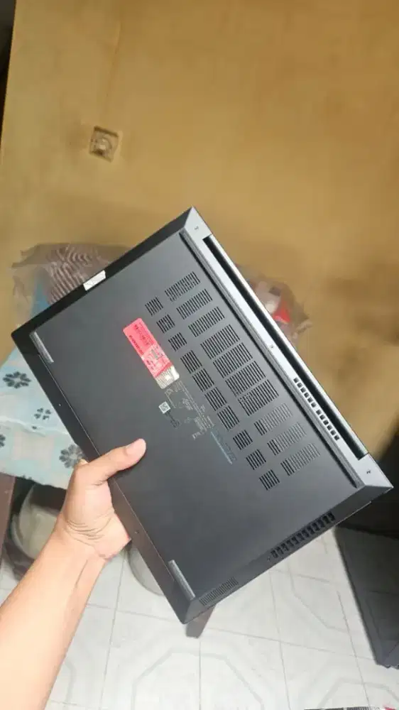 Asus zenbook 14x muluss seperti baru