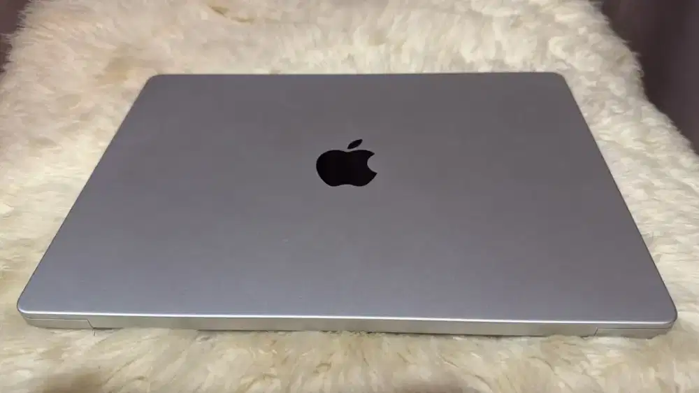 Macbook pro m3 14inch minus LCD issue