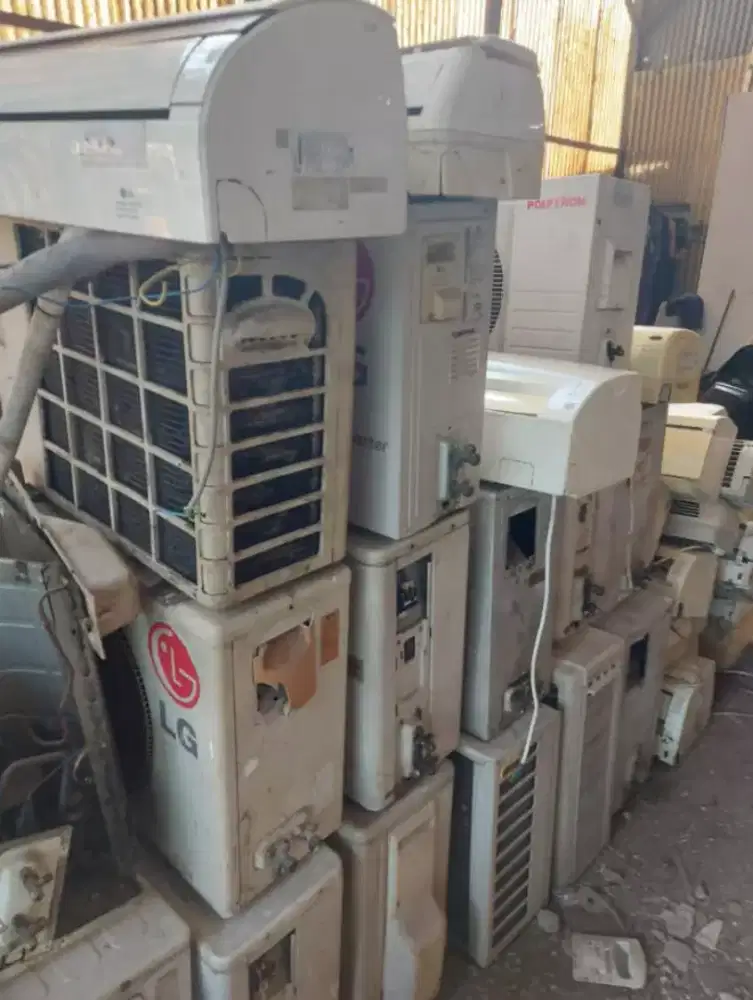 Terima jual AC bekas AC rusak AC mati total dll,