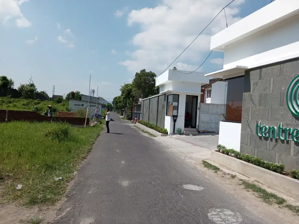 1 menit Kampus UKRIM Kalasan Sertifikat ready AJB