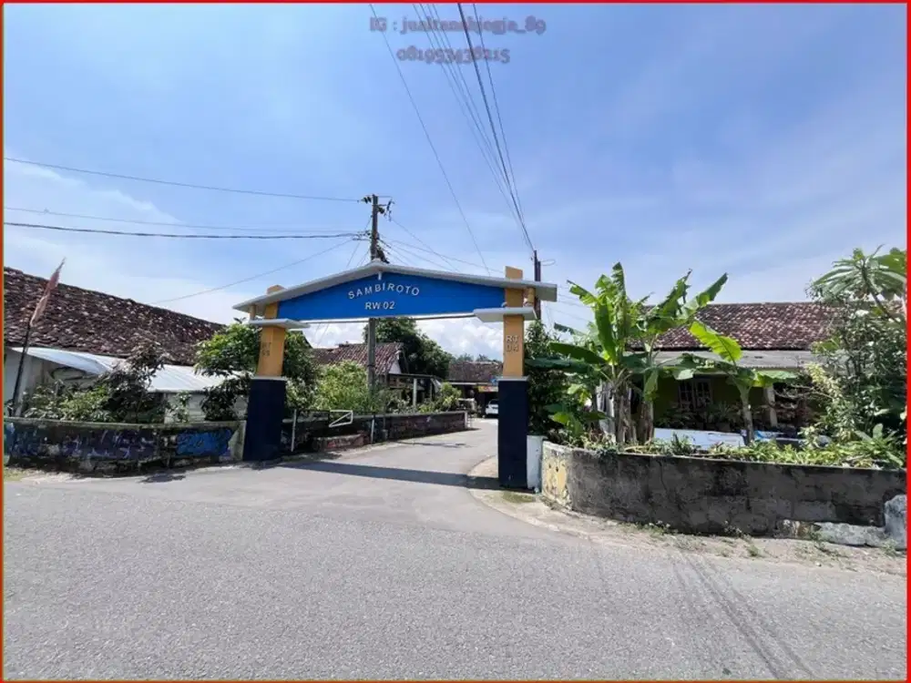 Utara Budi Mulia Tajem dan Kampus UNRIYO ,tanah tepi aspal hadap utara