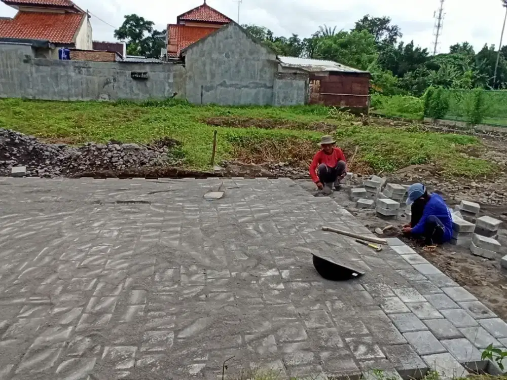 Tanah Sleman dekat UGM di belakang Monjali akses mobil