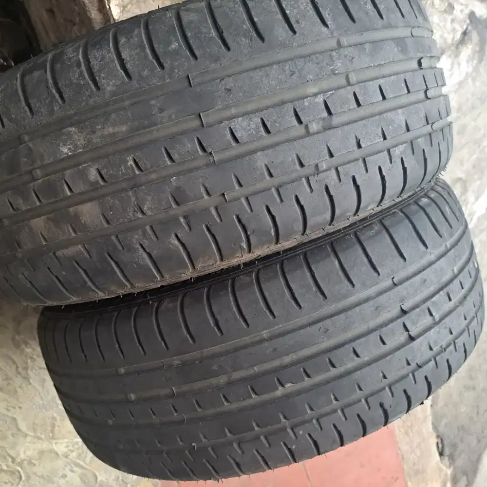 Ban 205 50 17 accelera phi ring 17