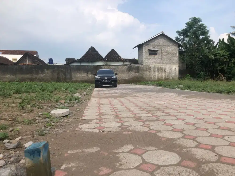 Tanah Jogja dijual dekat JEC dan BLOK O