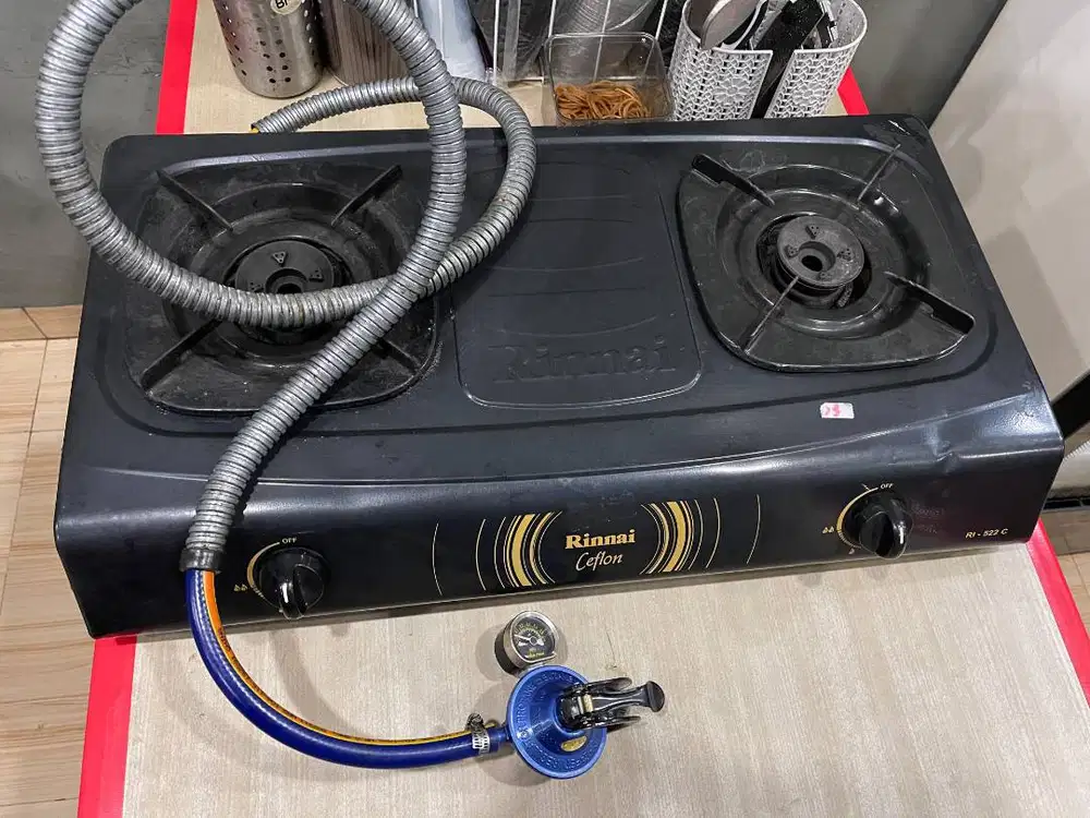 SET KOMPOR TUNGKU GAS TERMASUK KEPALA REGULATOR + SELANG (SIAP PAKAI!)