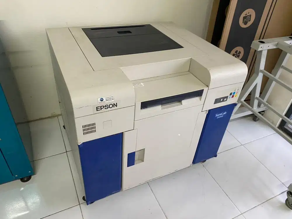 Epson Surelab D3000 Printer Cetak Foto Dry Lab SLD3000 photo print