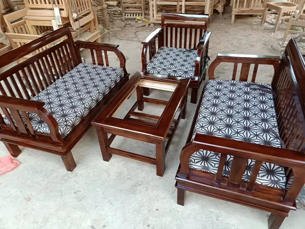 Kursi tamu sekupi jati