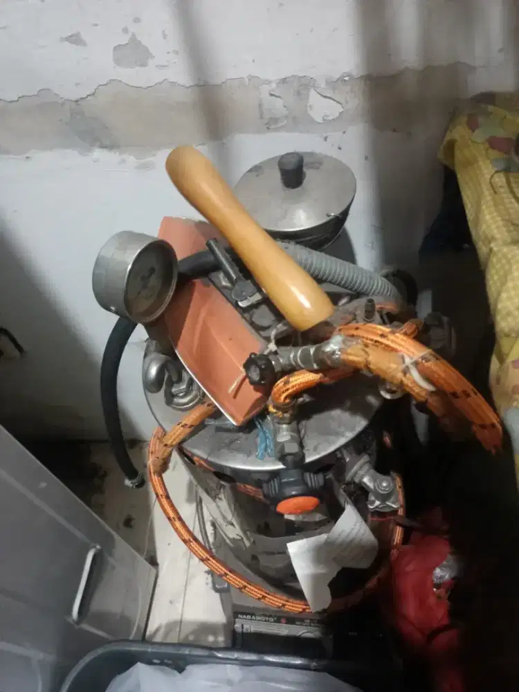 Setrika uap 10L merk Nagamoto