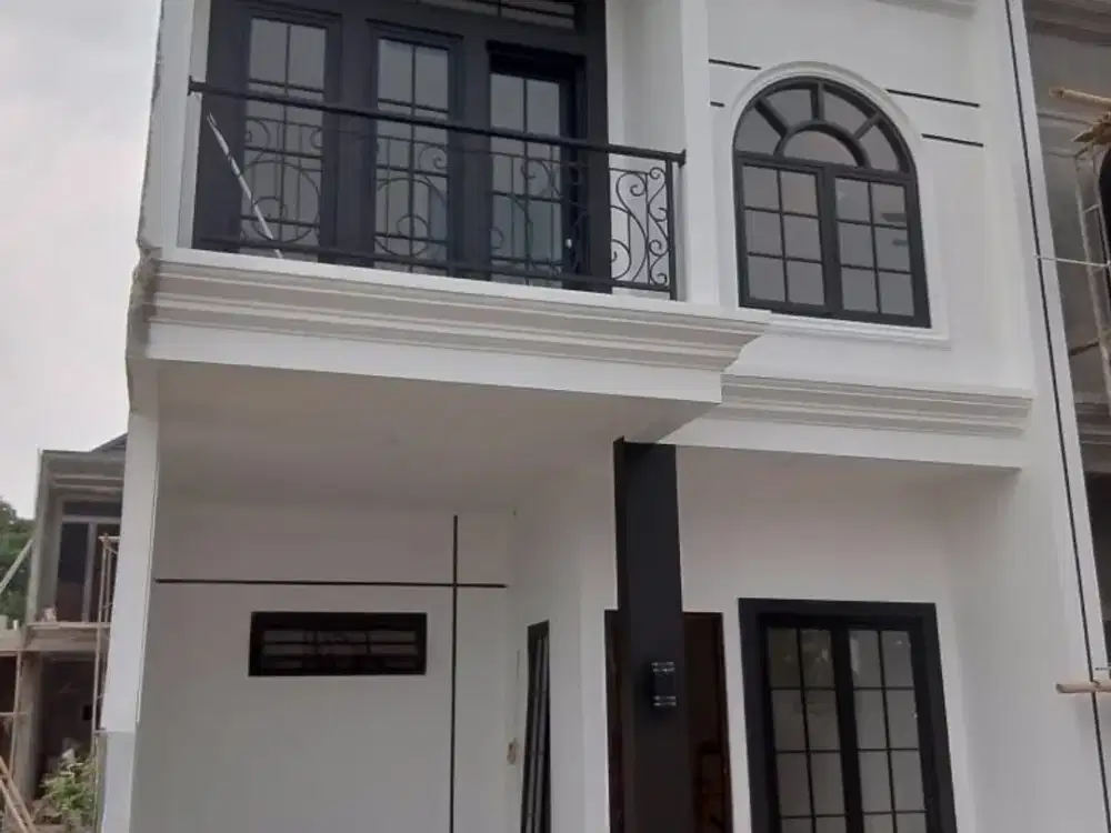 Rumah eksklusif Kelapa Dua Depok. Dekat stasiun UI, RS, tol Margonda